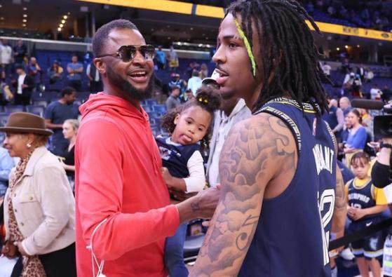 积分榜-揭秘莫兰特黑化过程 父亲带歪 全明星后挥金如土